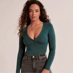 Abercrombie & Fitch Deep Green Long Sleeve Bodysuit